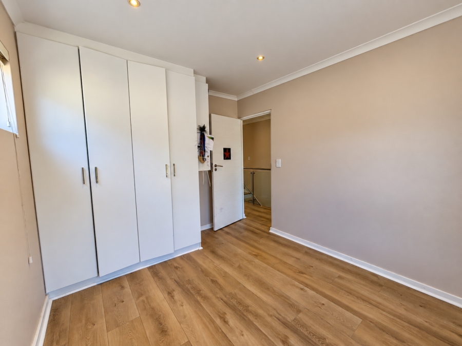 To Let 2 Bedroom Property for Rent in Diep River Western Cape